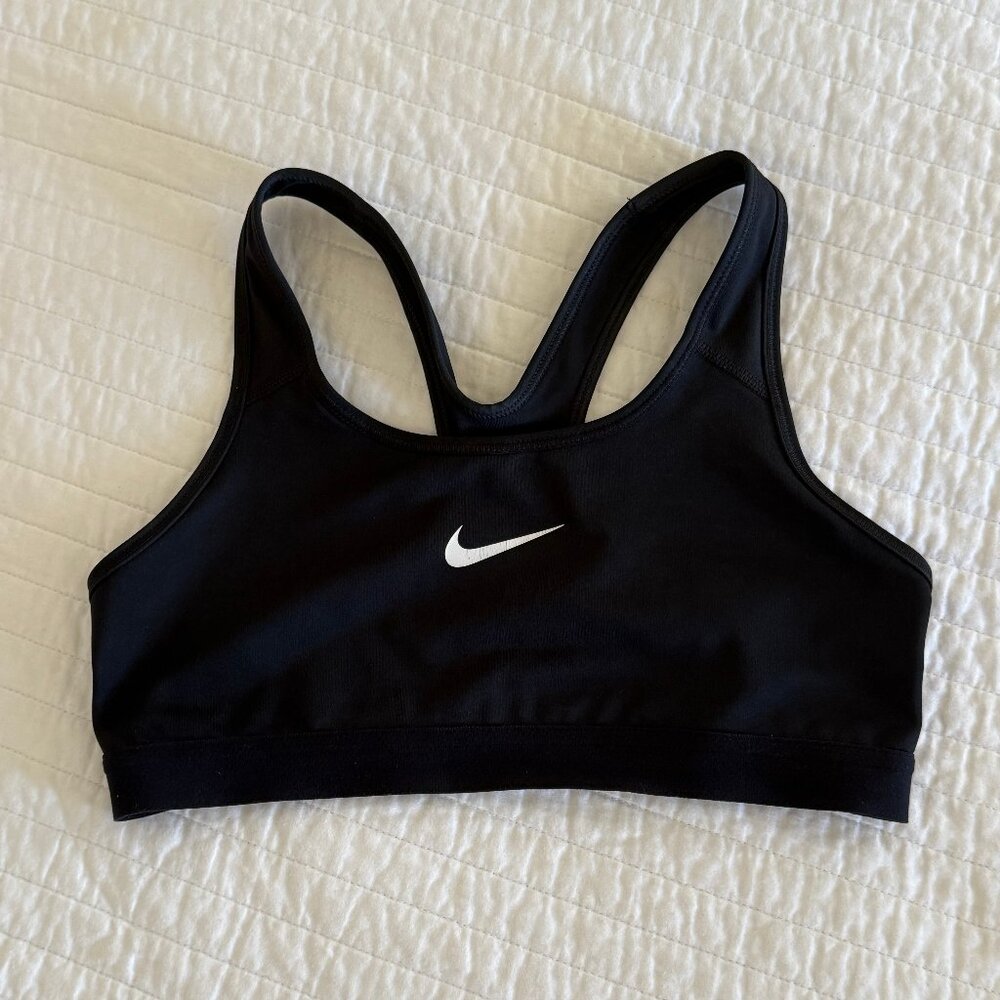 Nike Women's Black Medium Sports Bra